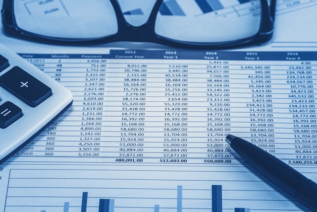 When You Should Hire an Accountant?