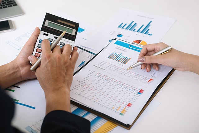 7 Signs Your Business Needs To Hire Accounting Services