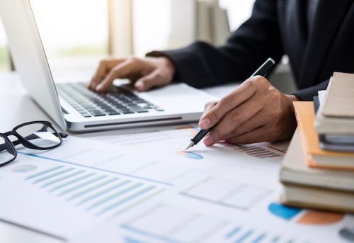 经济学和会计是否相关？